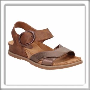 Sofft Brown Metallic Leather Buckle Sandals